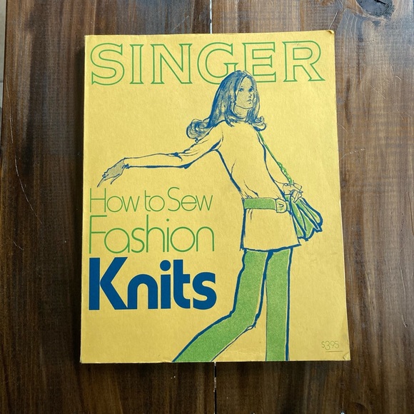 Singer: How to Sew Fashion Knits. Vintage 1972 Paperback! Excellent Fashion! - Picture 1 of 10